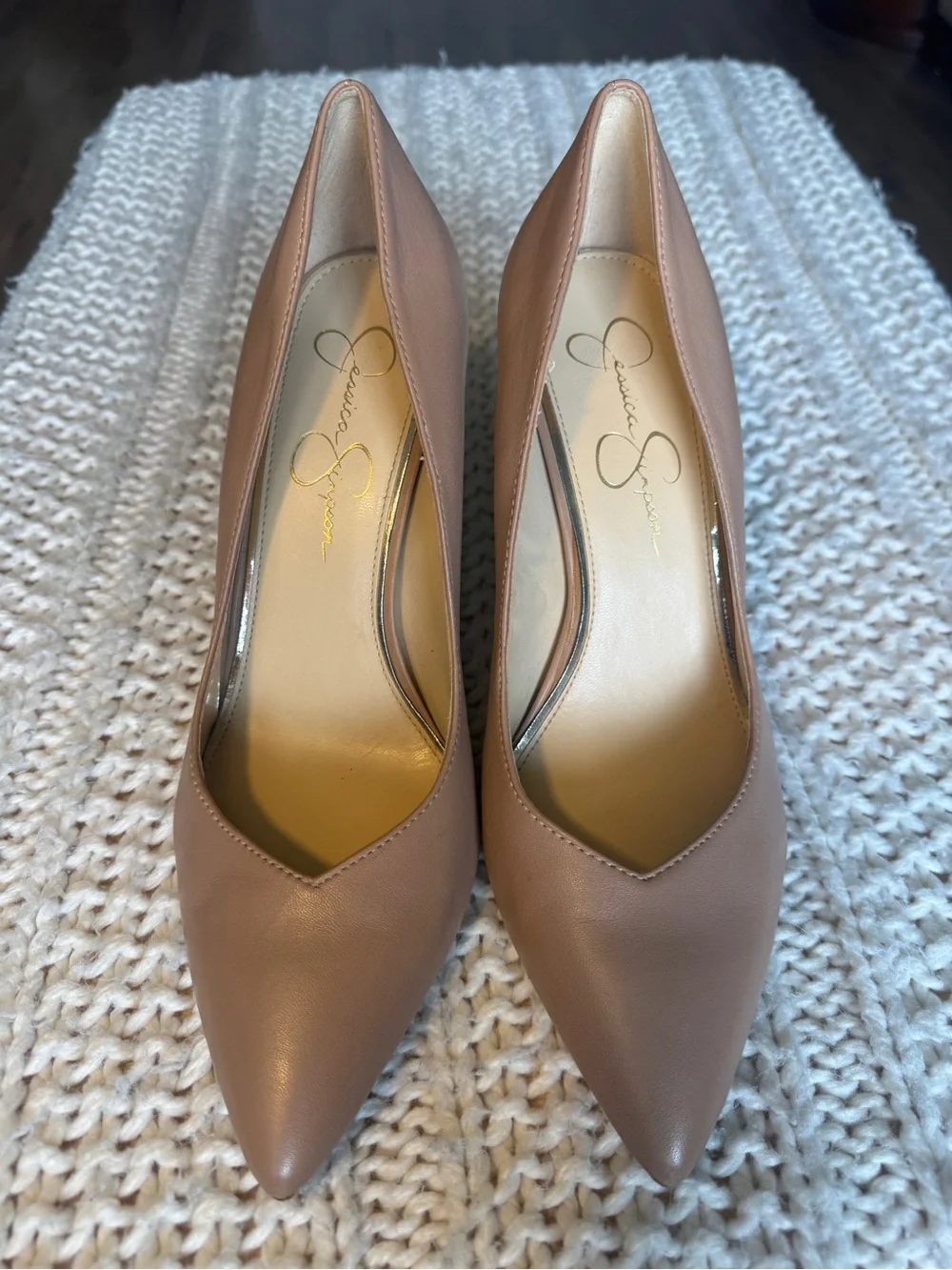 Jessica Simpson Nude Blush Pointed-Toe Stiletto Pumps